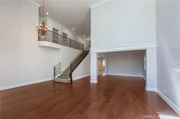 Tarzana, CA 91356,5217 Etiwanda Avenue
