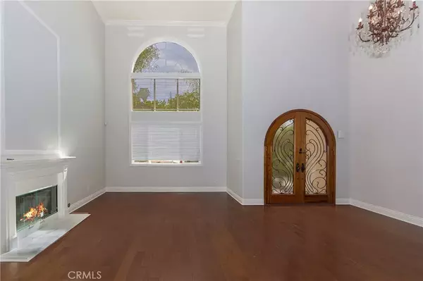 Tarzana, CA 91356,5217 Etiwanda Avenue