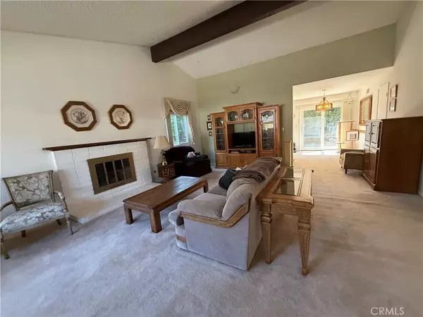 West Hills, CA 91307,7254 Pomelo Expressway