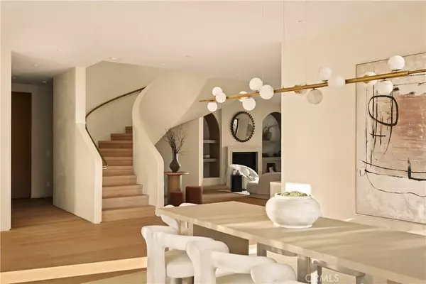 Encino, CA 91316,5006 Enfield Avenue