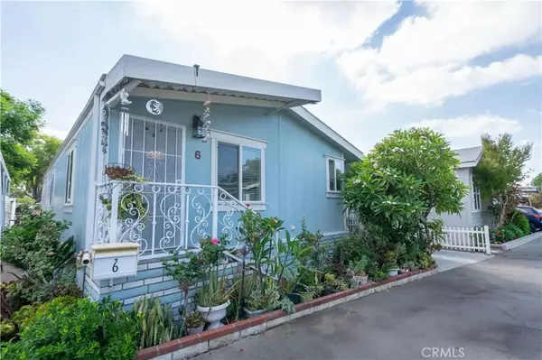 6545 Wilbur #6, Reseda, CA 91335