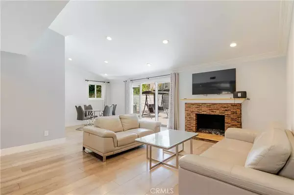 Northridge, CA 91343,9518 Ruffner Avenue