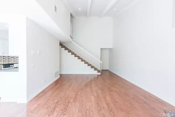 Northridge, CA 91325,18452 Lemarsh Street #48