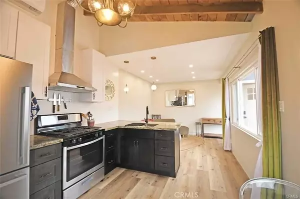 Camarillo, CA 93010,117 Kenneth Street