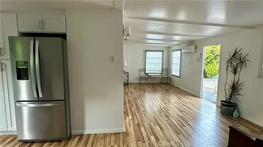 Sunland, CA 91040,10711 Sherman Grove #36