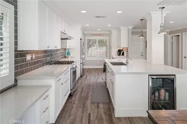 Castaic, CA 91384,29810 Glendower