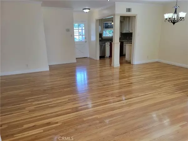 Winnetka, CA 91306,7700 Mason Avenue