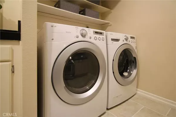 Sherman Oaks, CA 91403,15207 Magnolia Boulevard #123