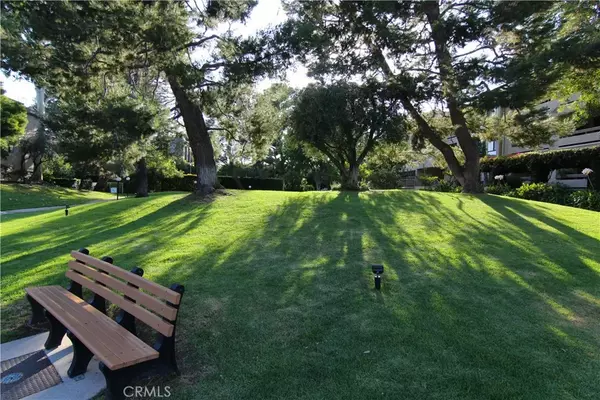 Sherman Oaks, CA 91403,15207 Magnolia Boulevard #123