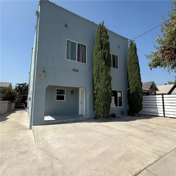 Los Angeles, CA 90027,1333 N Alexandria Avenue