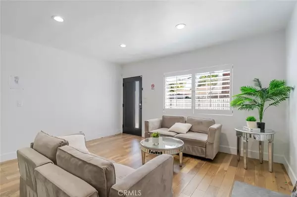 Reseda, CA 91335,7315 Jamieson Avenue