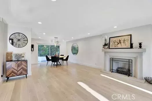 Woodland Hills, CA 91364,4600 Poe