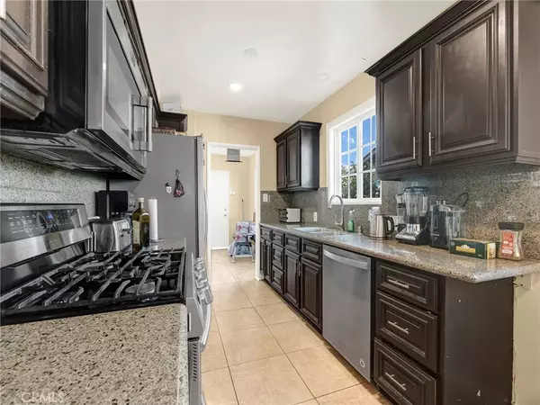 Tarzana, CA 91356,5310 Nestle Ave