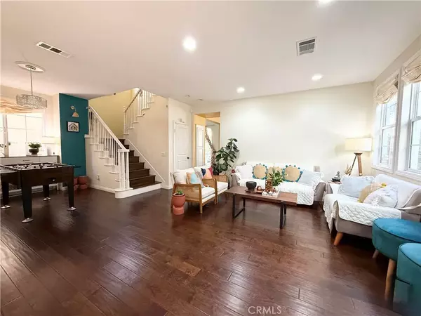 Valencia, CA 91355,23229 Beachcomber Ln