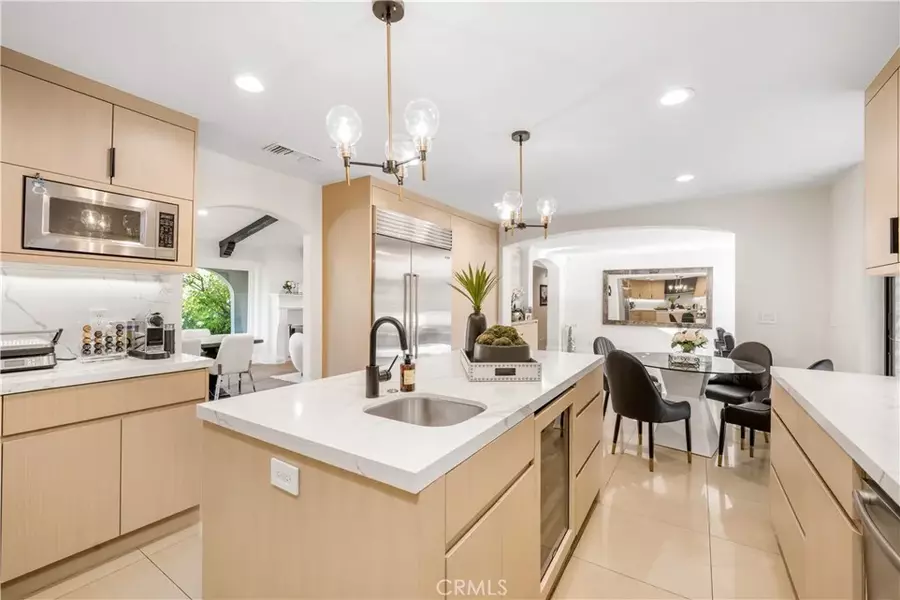 3677 Eddingham Avenue, Calabasas, CA 91302