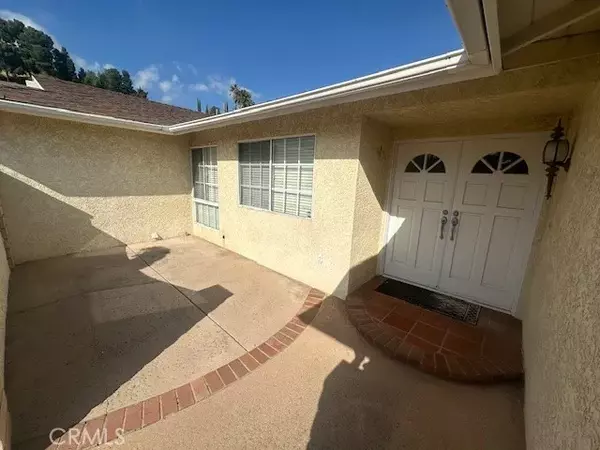Granada Hills, CA 91344,11708 Babbitt Avenue