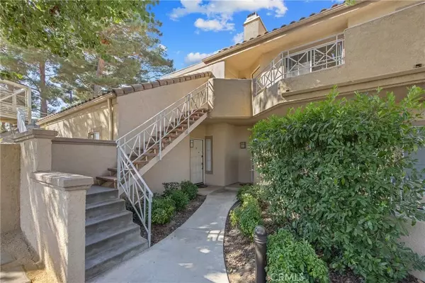 23933 Del Monte Drive #19, Valencia, CA 91355
