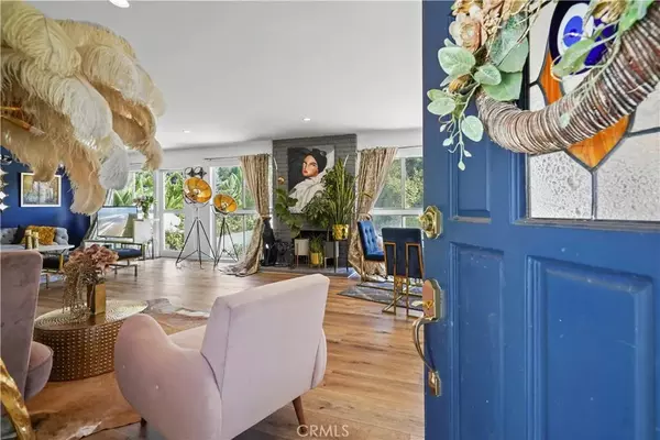 West Hills, CA 91307,7460 Shoup Avenue