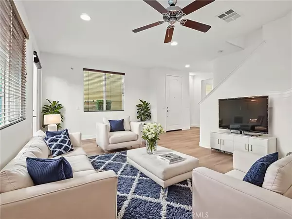 Saugus, CA 91350,28448 Mirabelle Lane