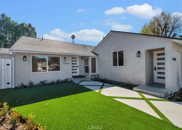 Encino, CA 91436,15436 Milbank Street