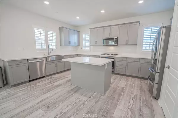 Canyon Country, CA 91387,17047 Zion Dr.