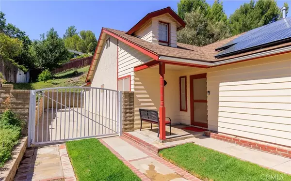 Castaic, CA 91384,32115 Green Hill Dr.