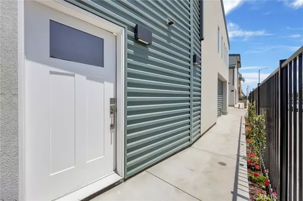 Sun Valley, CA 91352,12525 W Andre Lane