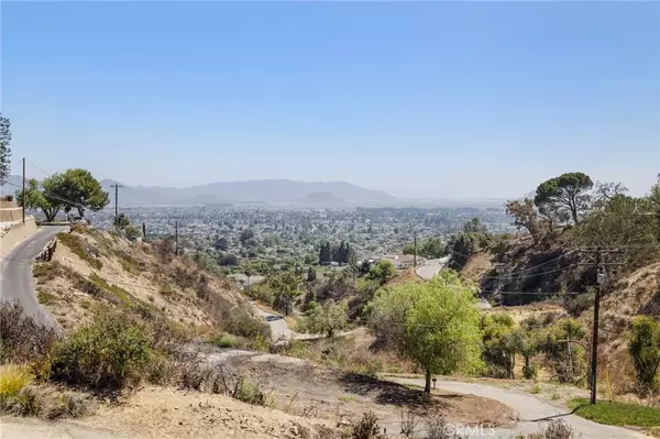 Camarillo, CA 93010,244 W Highland