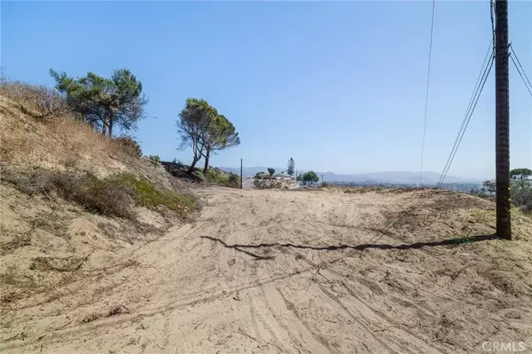 Camarillo, CA 93010,244 W Highland