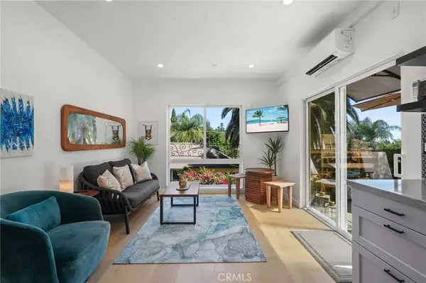 2258 Helios Drive, Los Angeles, CA 90068