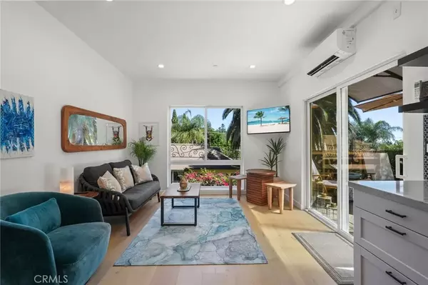 2258 Helios Drive, Los Angeles, CA 90068