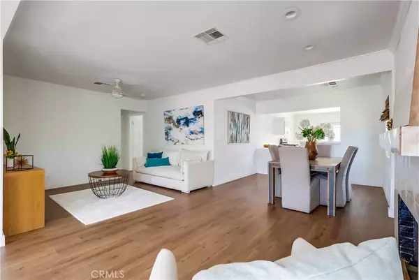 Valley Village, CA 91607,12506 Emelita Street