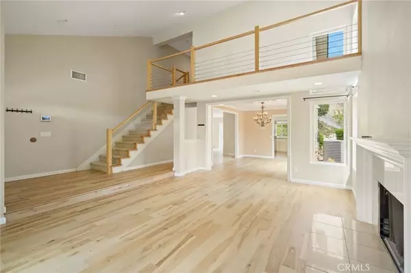 West Hills, CA 91307,7169 Castle Peak Drive