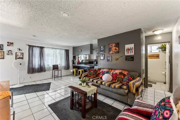 North Hollywood, CA 91601,5623 Cleon Avenue