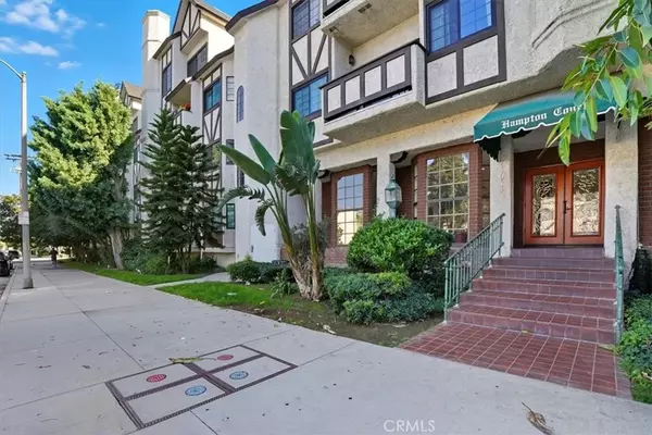 17914 Magnolia Boulevard #125, Encino, CA 91316