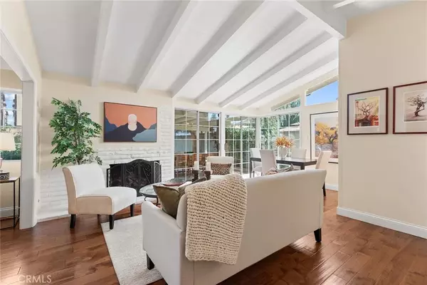 Mission Hills (san Fernando), CA 91345,11218 Orion Avenue