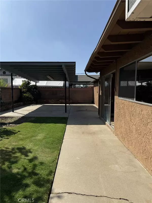 La Puente, CA 91744,545 N 5th Street