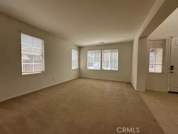 Lancaster, CA 93536,43142 Hampton Street