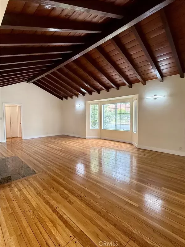 Chatsworth, CA 91311,19730 Tuba St
