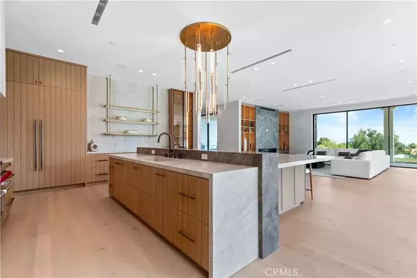 Hidden Hills, CA 91302,5340 WHITMAN Road