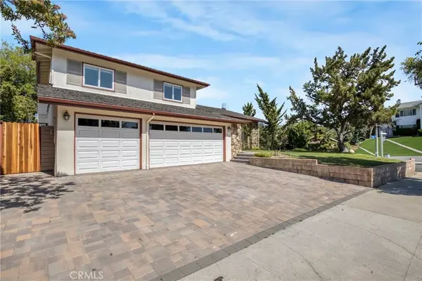 Porter Ranch, CA 91326,19101 Kingsbury