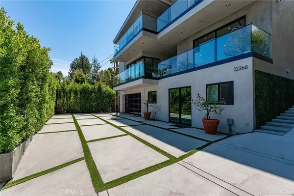 Woodland Hills, CA 91364,22268 Avenue San Luis