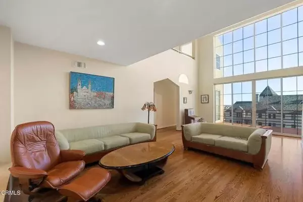 Los Angeles, CA 90069,8246 Woodshill Trail