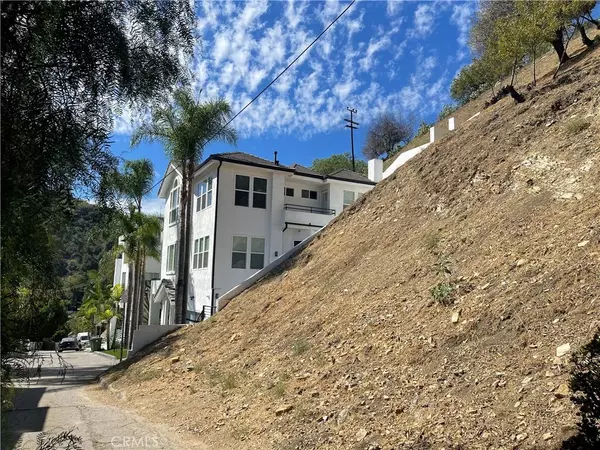 3649 Potosi Ave, Studio City, CA 91604