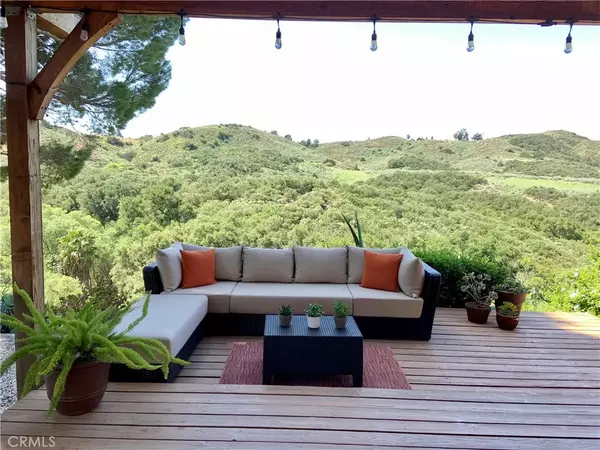 Thousand Oaks, CA 91360,568 W Avenida De Las Flores