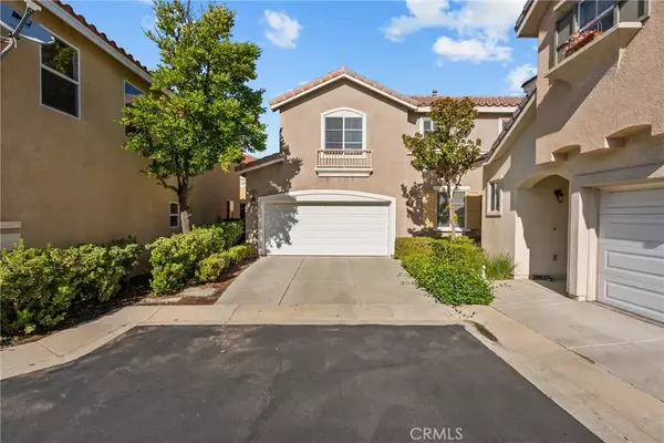 24619 Montevista Circle, Valencia, CA 91354