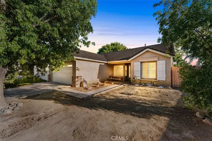 3456 Summer Breeze Avenue, Rosamond, CA 93560