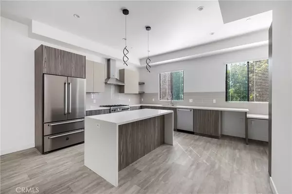 Van Nuys, CA 91411,6719 Sepulveda Boulevard