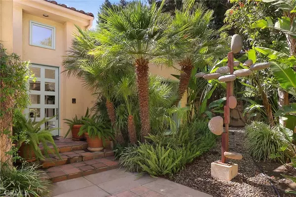 Tarzana, CA 91356,4219 Tarzana Estates Drive