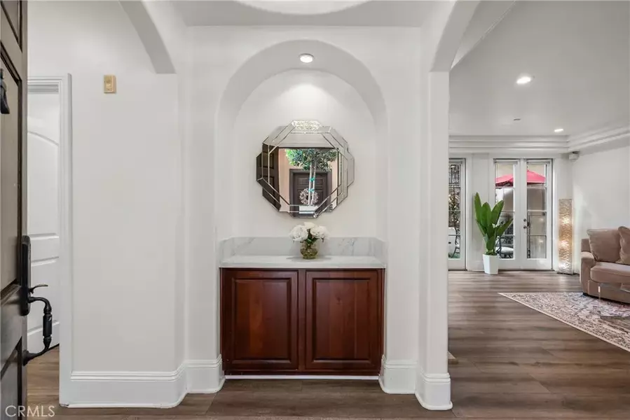 1311 Centinela #3, Santa Monica, CA 90404